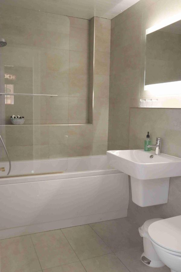 Chambre Double ou Lits Jumeaux Supérieure - Vue sur Jardin
