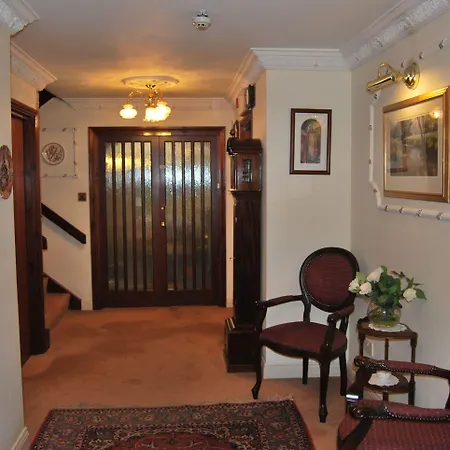 Cotswold House-3